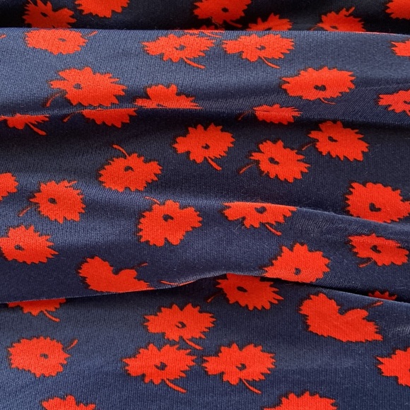 Silky feeling skirt from Anthropology - Picture 2 of 3